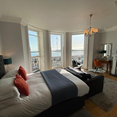 A Room With A View Hove Exterior foto A bedroom at the hotel