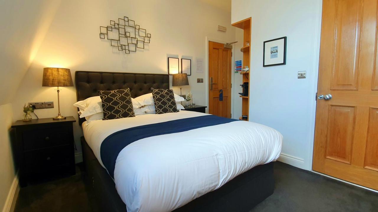 A Room With A View Hove Exterior foto A bedroom at the hotel