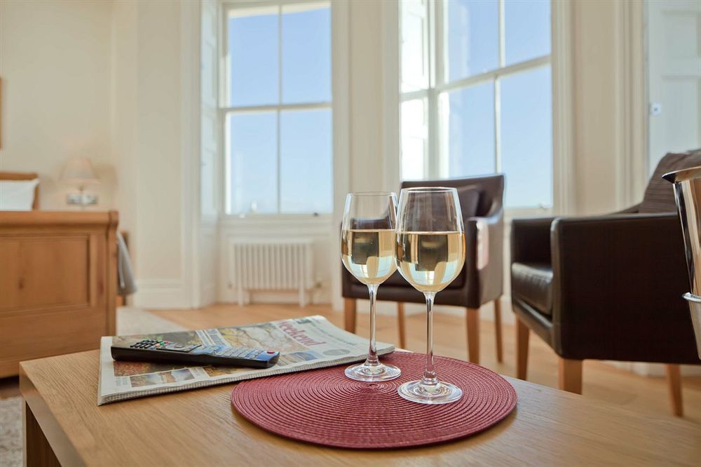 A Room With A View Hove Exterior foto A placemat